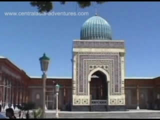  サマルカンド:  ウズベキスタン:  
 
 Imam Al Bukhari complex